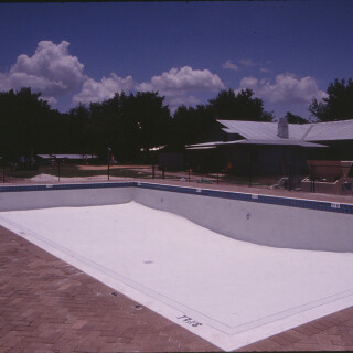 2000-Pool-Construction_0017