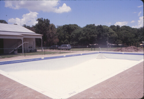 2000-Pool-Construction_0018.jpeg